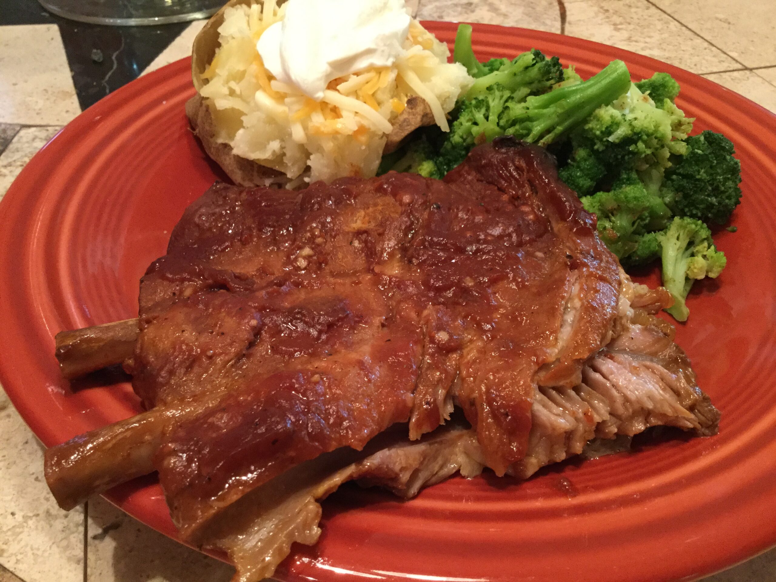 Easy Slow Cooker BBQ Spare Ribs