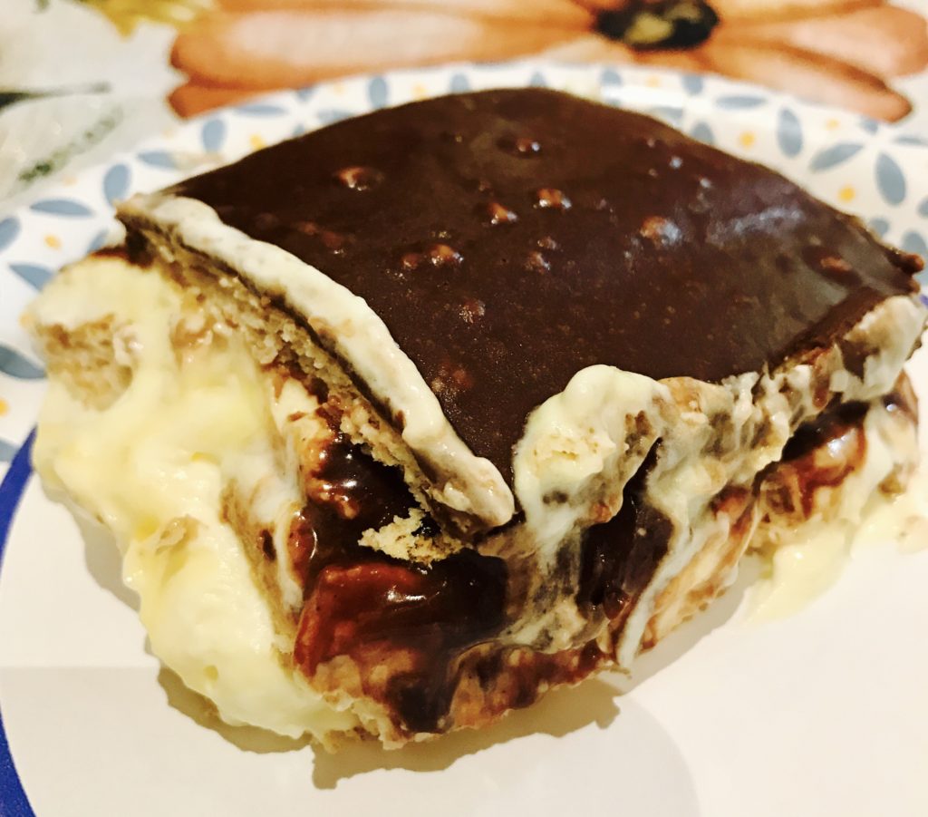 Chocolate eclair dessert