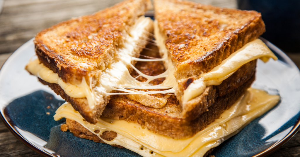 Grilled cheese sandwich as an inexpensive alternative to takeout